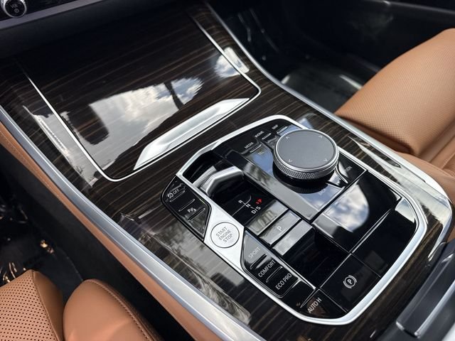 2025 BMW X5 40i - Photo 21