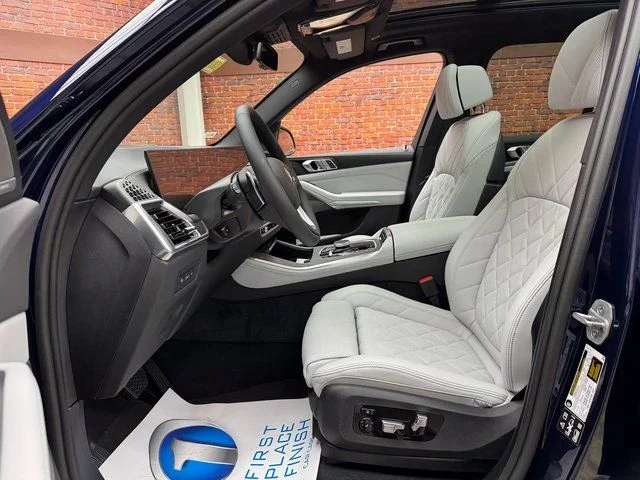 Used 2026 Blue BMW xDrive40i image 22