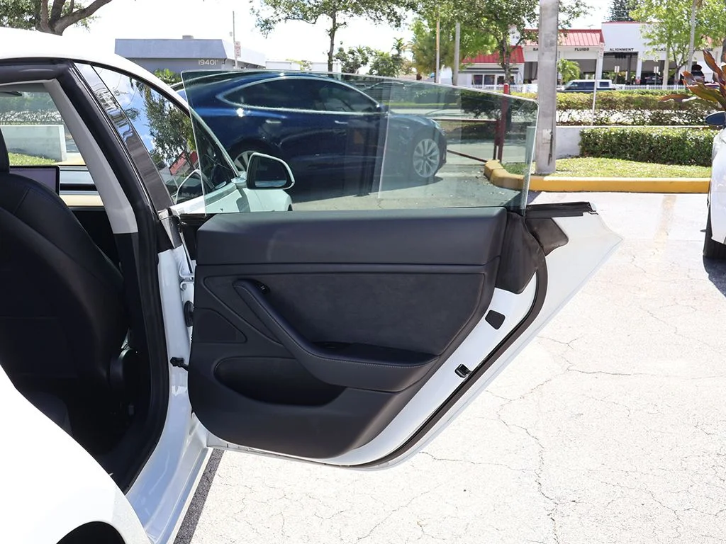 Used 2020 White Tesla Long Range image 26