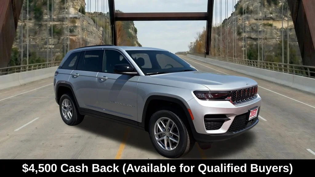 New 2026 Silver Zynith Exterior Paint Jeep Laredo X image 1