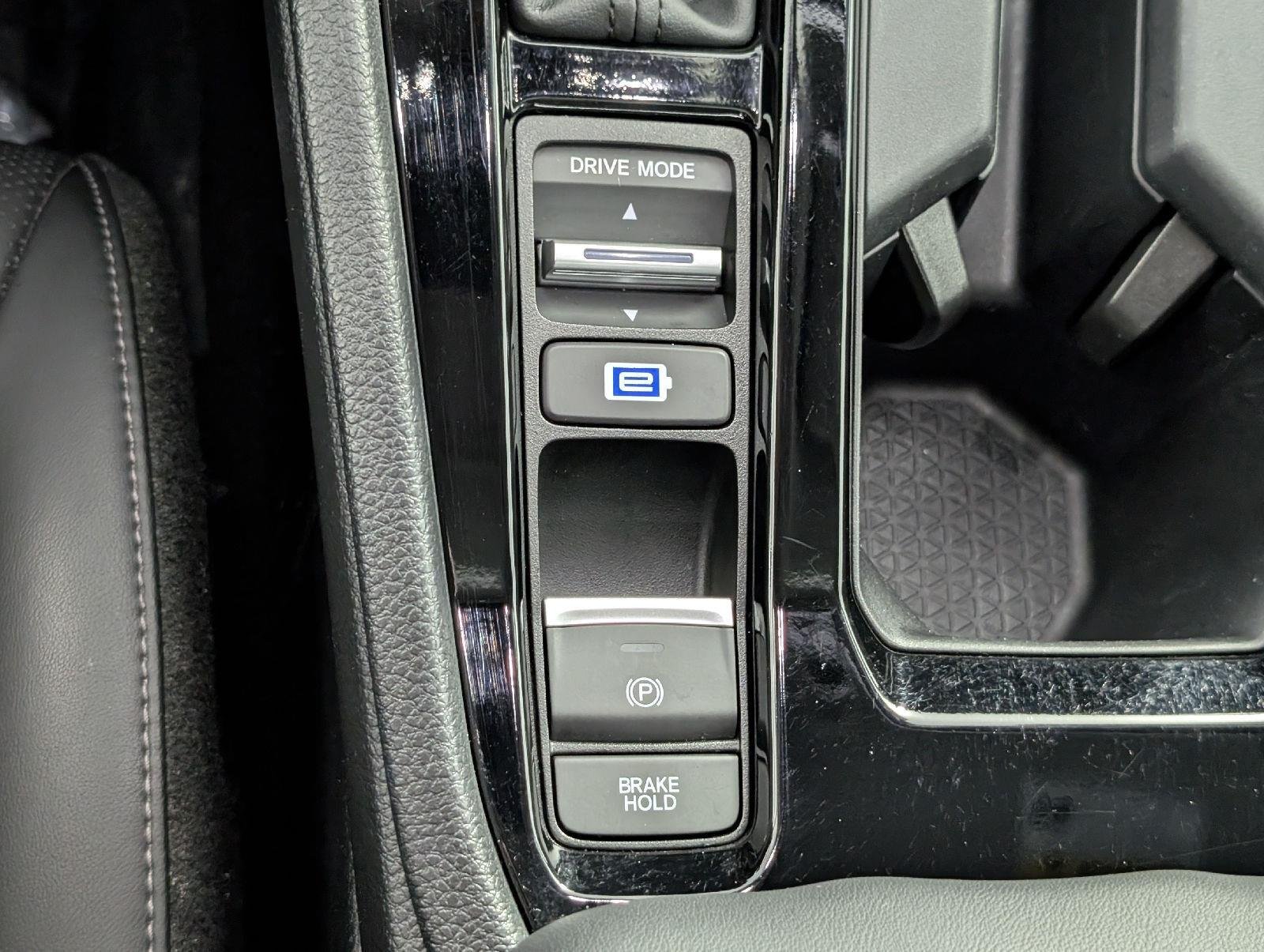 Certified Used 2024 Canyon River Blue Metallic Honda HYBRID EX-L image 32