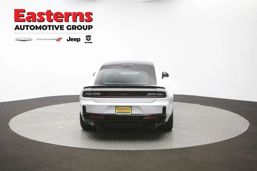Certified Used 2024 White Dodge R/T Scat Pack image 37