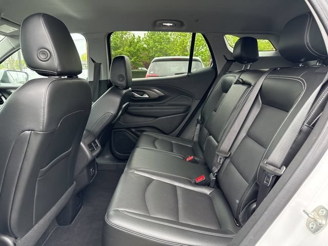 Used 2024 Summit White GMC SLT image 16