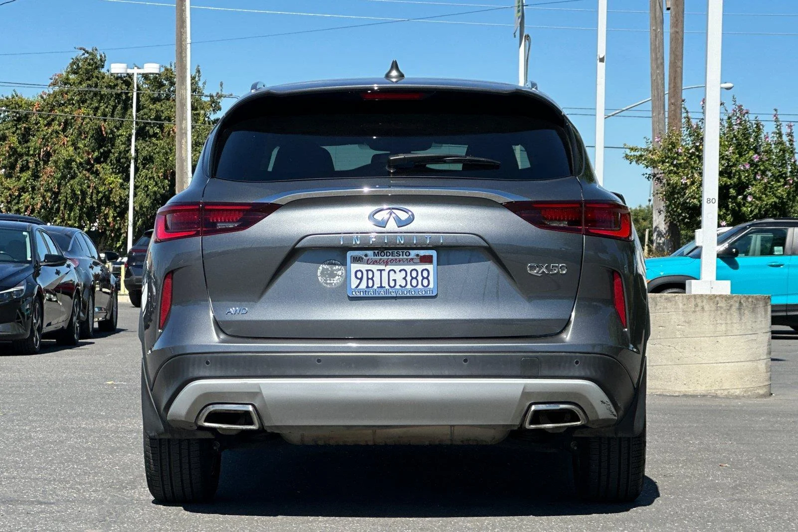 Used 2022 Slate Gray INFINITI LUXE image 5