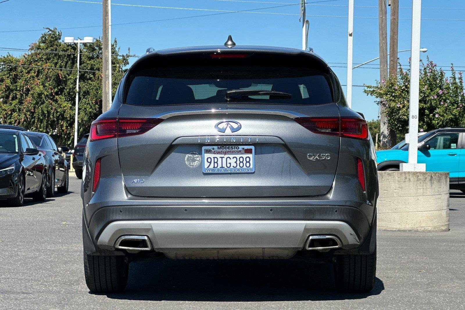 Used 2022 Slate Gray INFINITI LUXE image 5