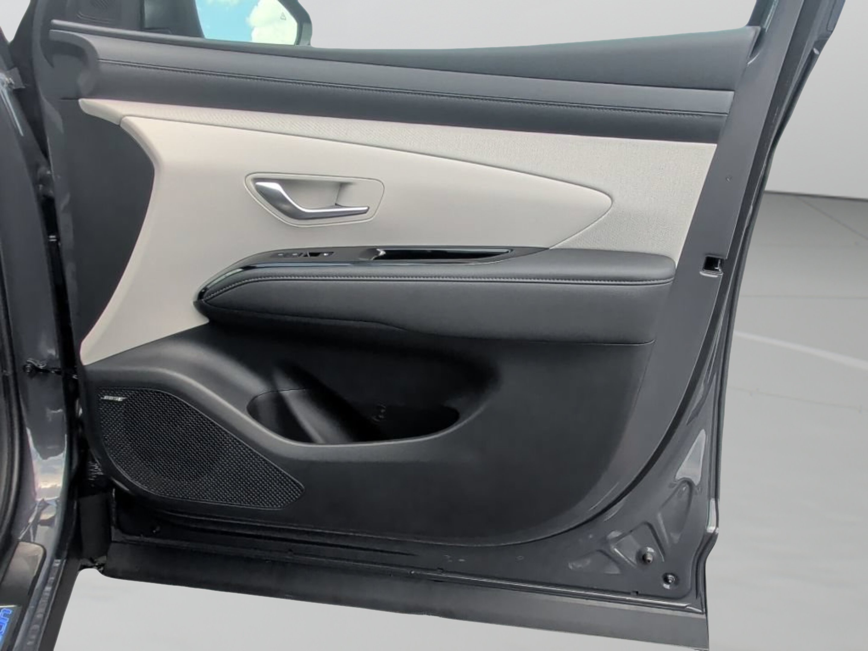 New 2026 Ecotronic Gray Hyundai Limited image 47