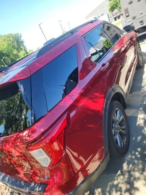 Used 2023 Red Ford XLT image 3