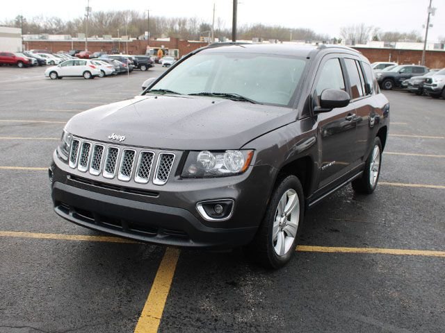 Used 2015 Jeep Compass Latitude with VIN 1C4NJCEA9FD171806 for sale in North Olmsted, OH