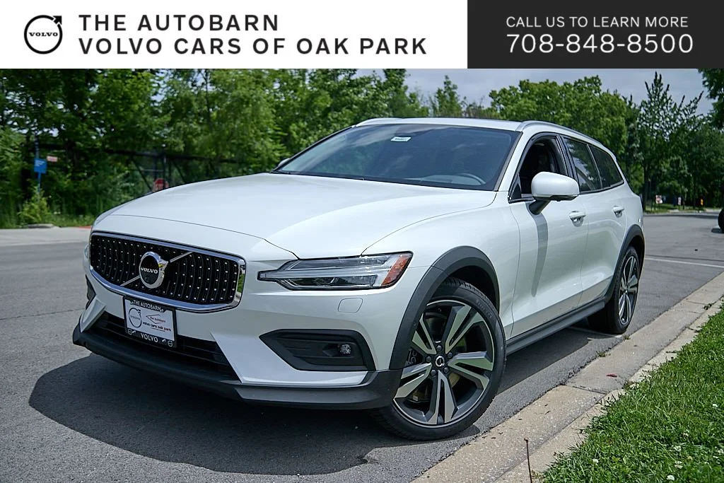 2026 Volvo V60 Cross Country Plus