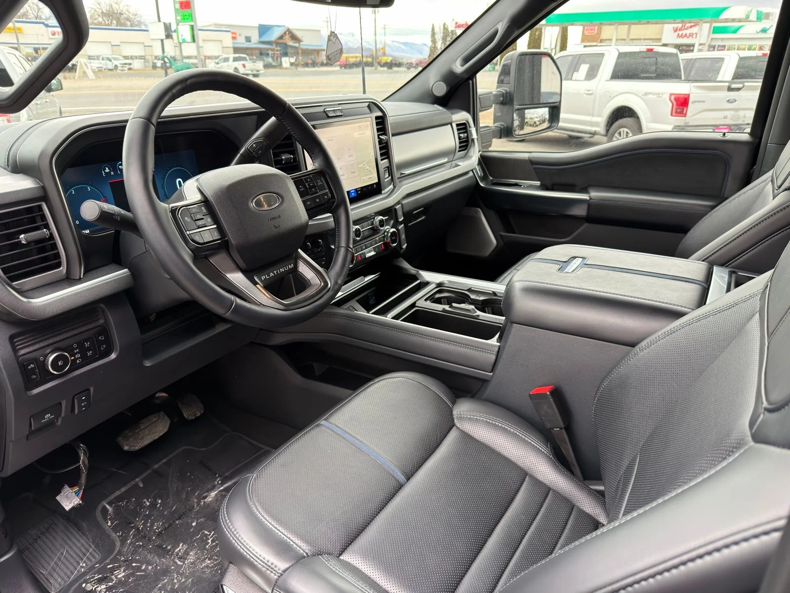 Used 2025 Black Ford Platinum image 20