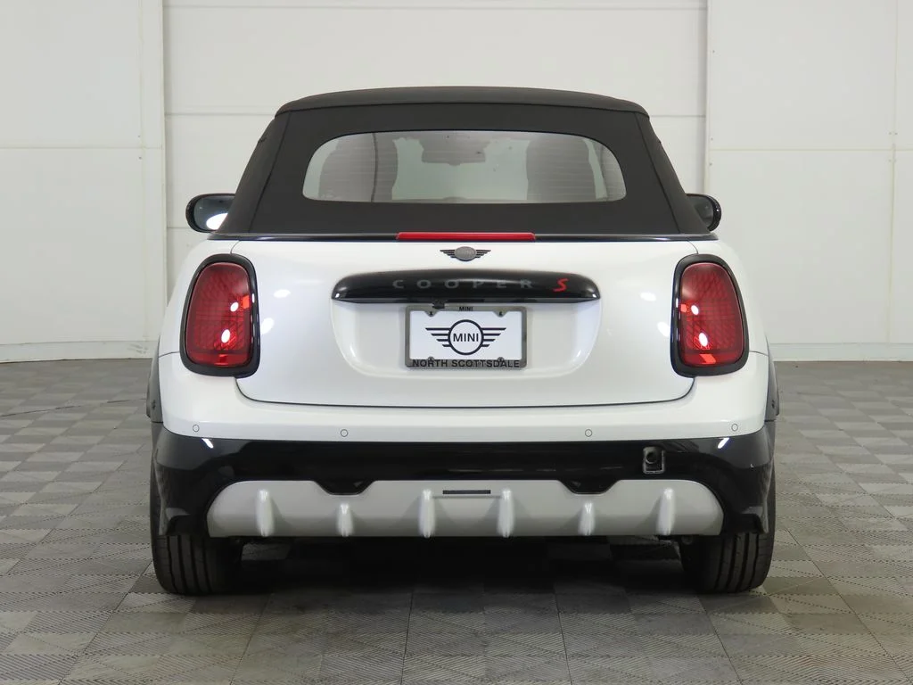 Used 2026 Nanuq White Metallic MINI  image 15
