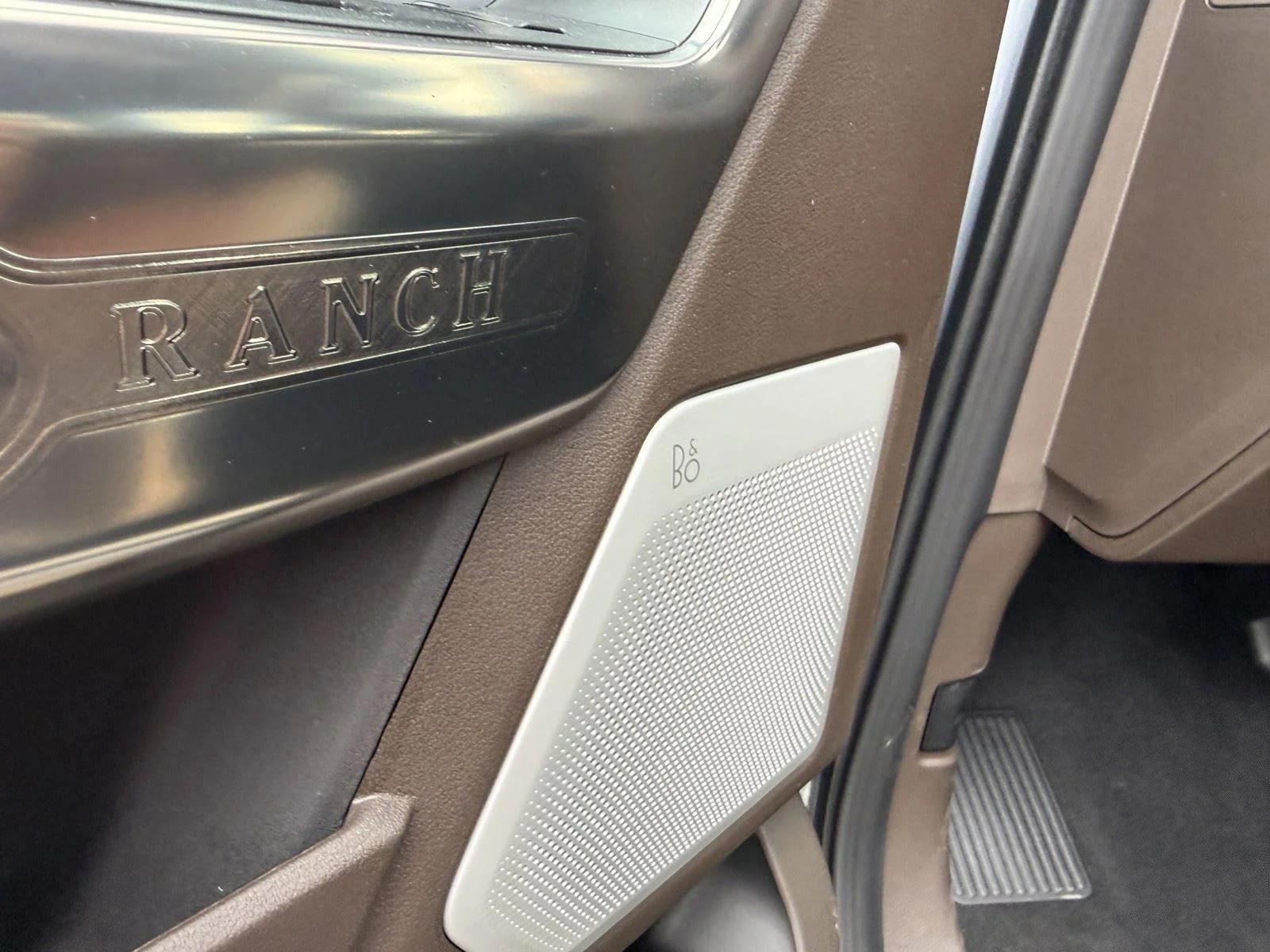 New 2026 Glacier Gray Metallic Tri-Coat Ford F-250® King Ranch® image 14