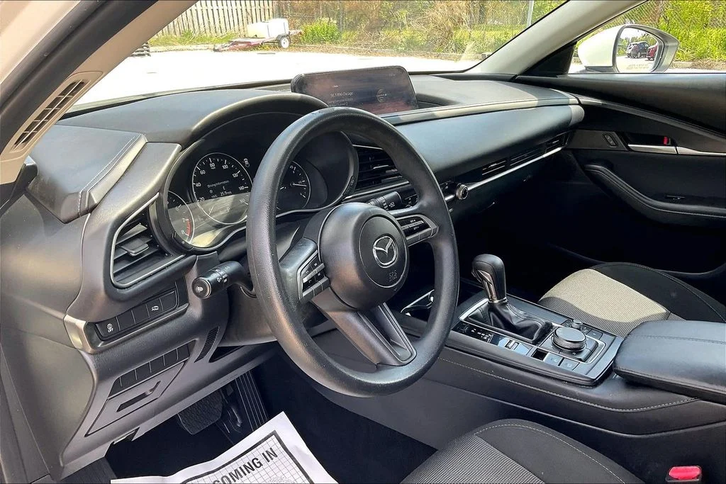 Used 2023 White Mazda 2.5 S image 14