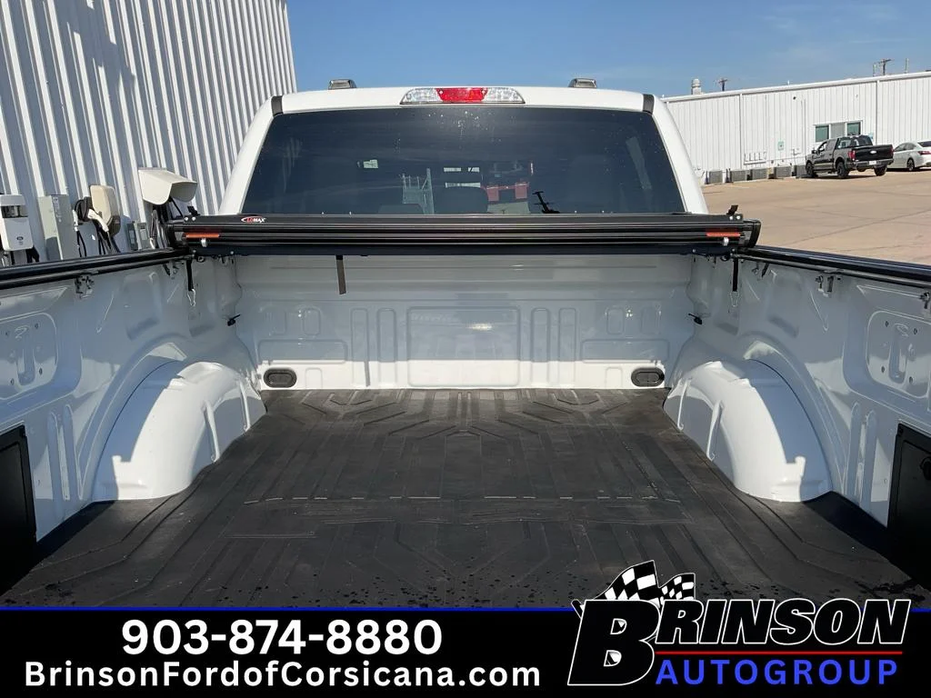 Used 2024 Oxford White Ford XLT image 9