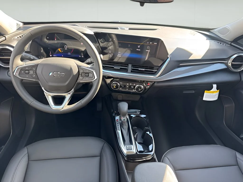 New 2026 Mosaic Black Metallic Chevrolet ACTIV image 21