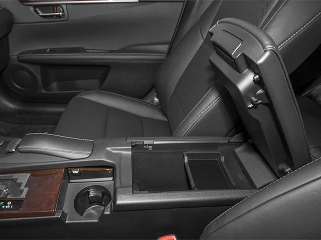 Used 2014 Gray Pearl Lexus 350 image 17