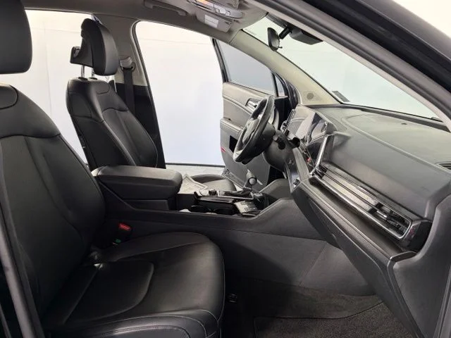 Used 2024 Black Kia EX image 26
