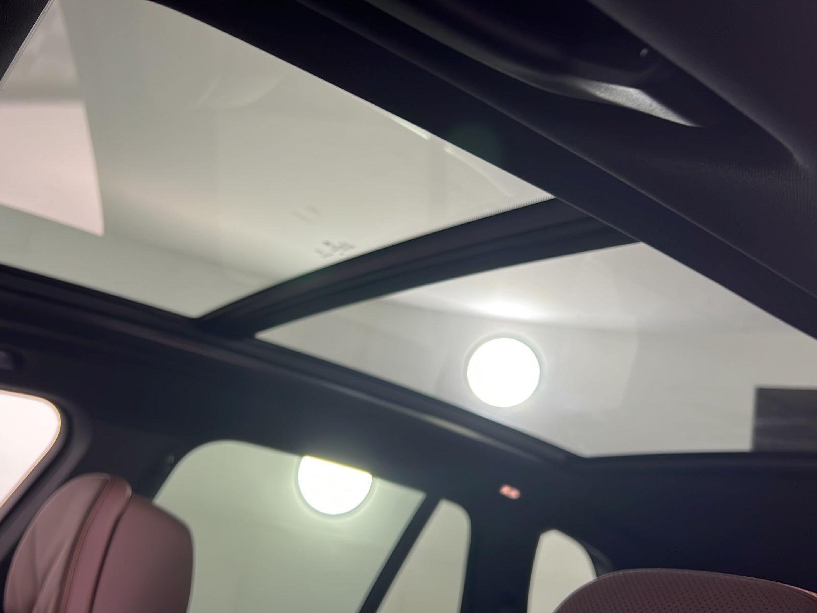 New 2026 Mineral White Metallic BMW xDrive50e image 18
