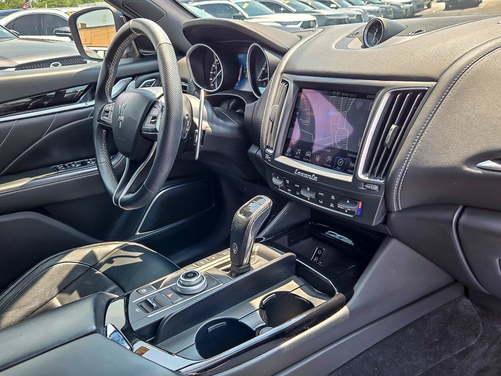 Used 2019 Bianco Maserati S GranSport image 34