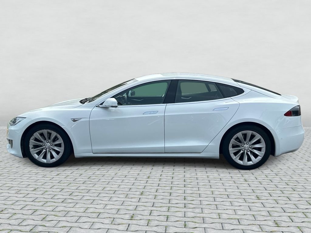 Used 2016 Pearl White Multi-Coat Tesla 60D image 8