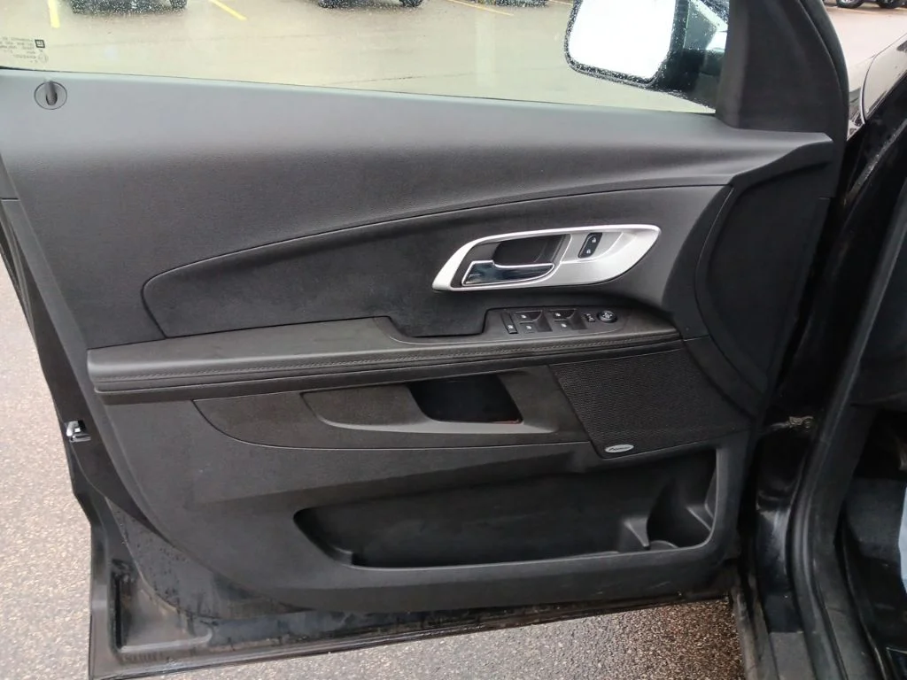 Used 2017 Black Chevrolet Premier image 14