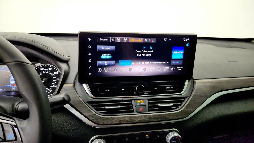 Used 2023 Super Black Nissan 2.5 SV Sedan w/ Moonroof, ProPILOT Assist & 12.3-Inch Touchscree image 17