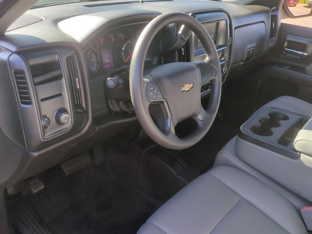 Used 2019 White Chevrolet WT image 13
