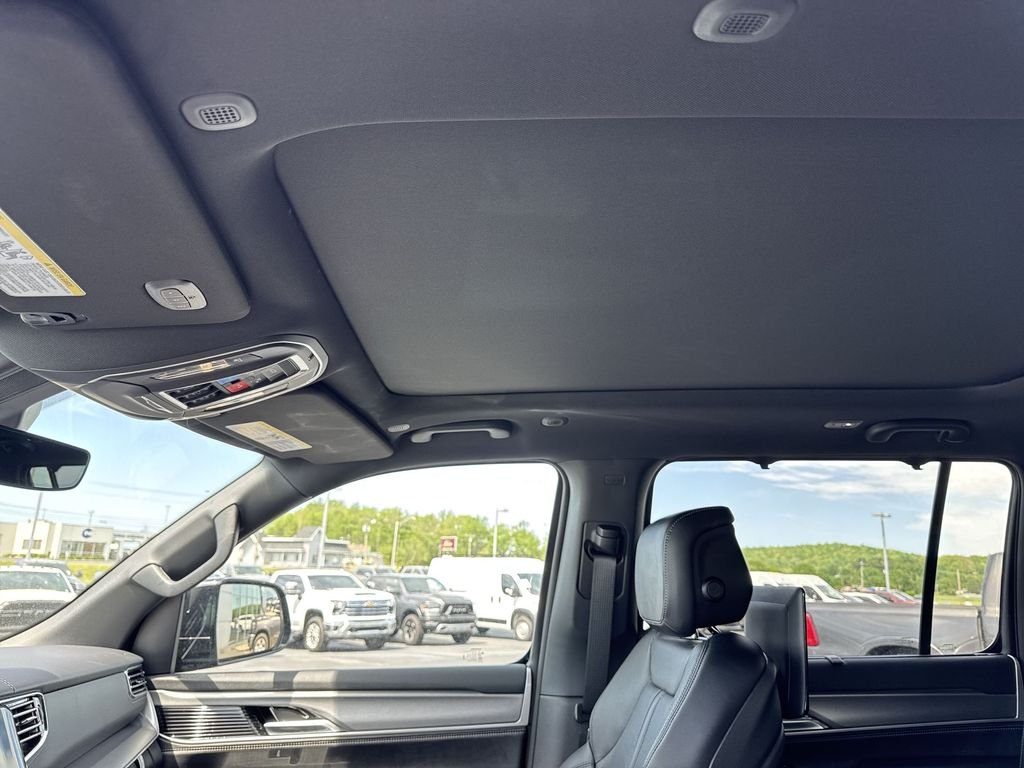 New 2026 Black Jeep Limited Reserve image 22