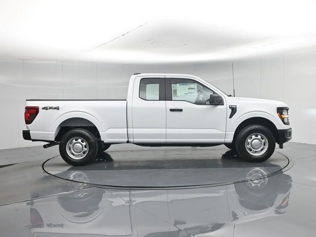 New 2026 White Ford XL image 22