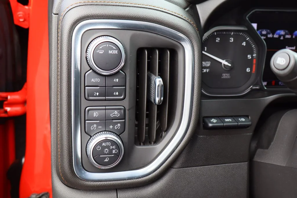 Used 2021 Red GMC AT4 image 12