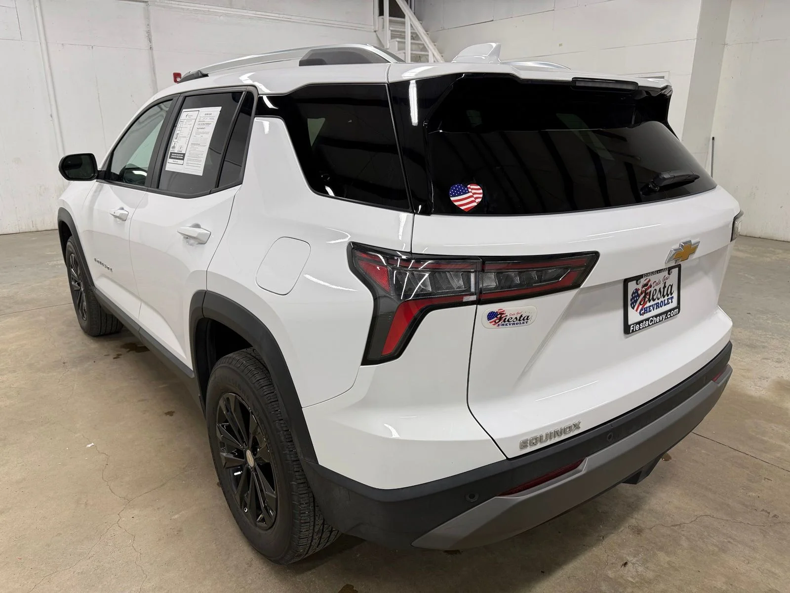 Used 2025 White Chevrolet LT image 10