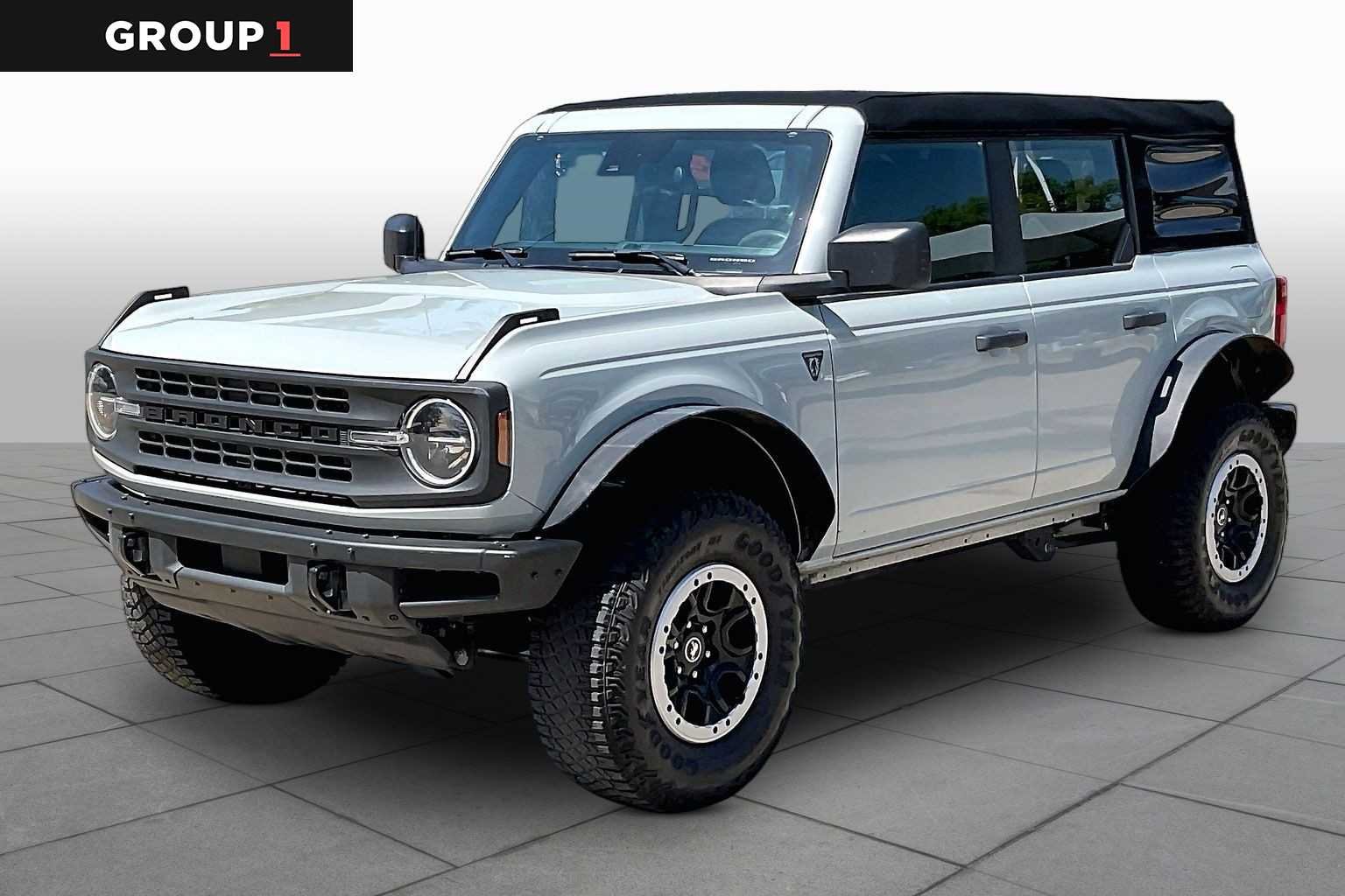 2023 Ford Bronco Base