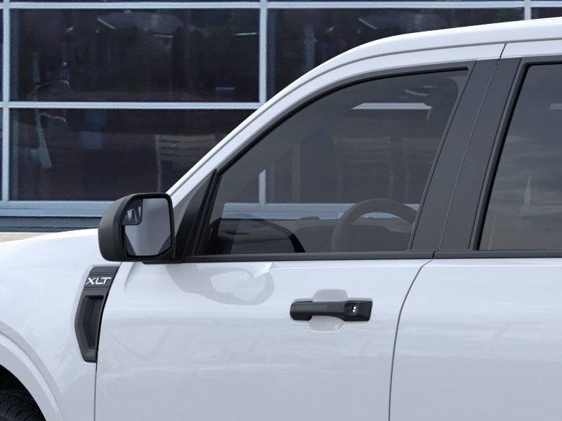 New 2025 Oxford White Ford XLT image 21