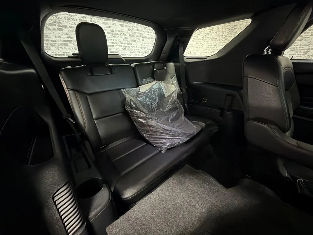 Used 2022 Agate Black Metallic Ford ST-Line image 13