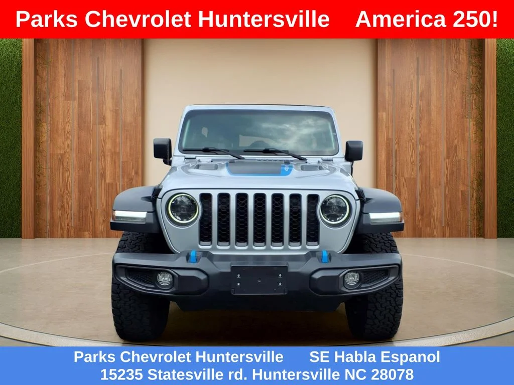 Used 2023 Silver Jeep Rubicon 20th Anniversary Edition 4xe image 2