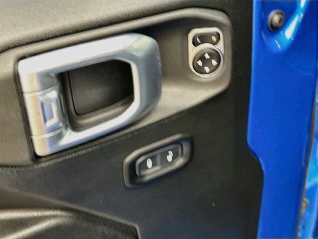 Used 2021 Blue Jeep Unlimited Sport Altitude image 17