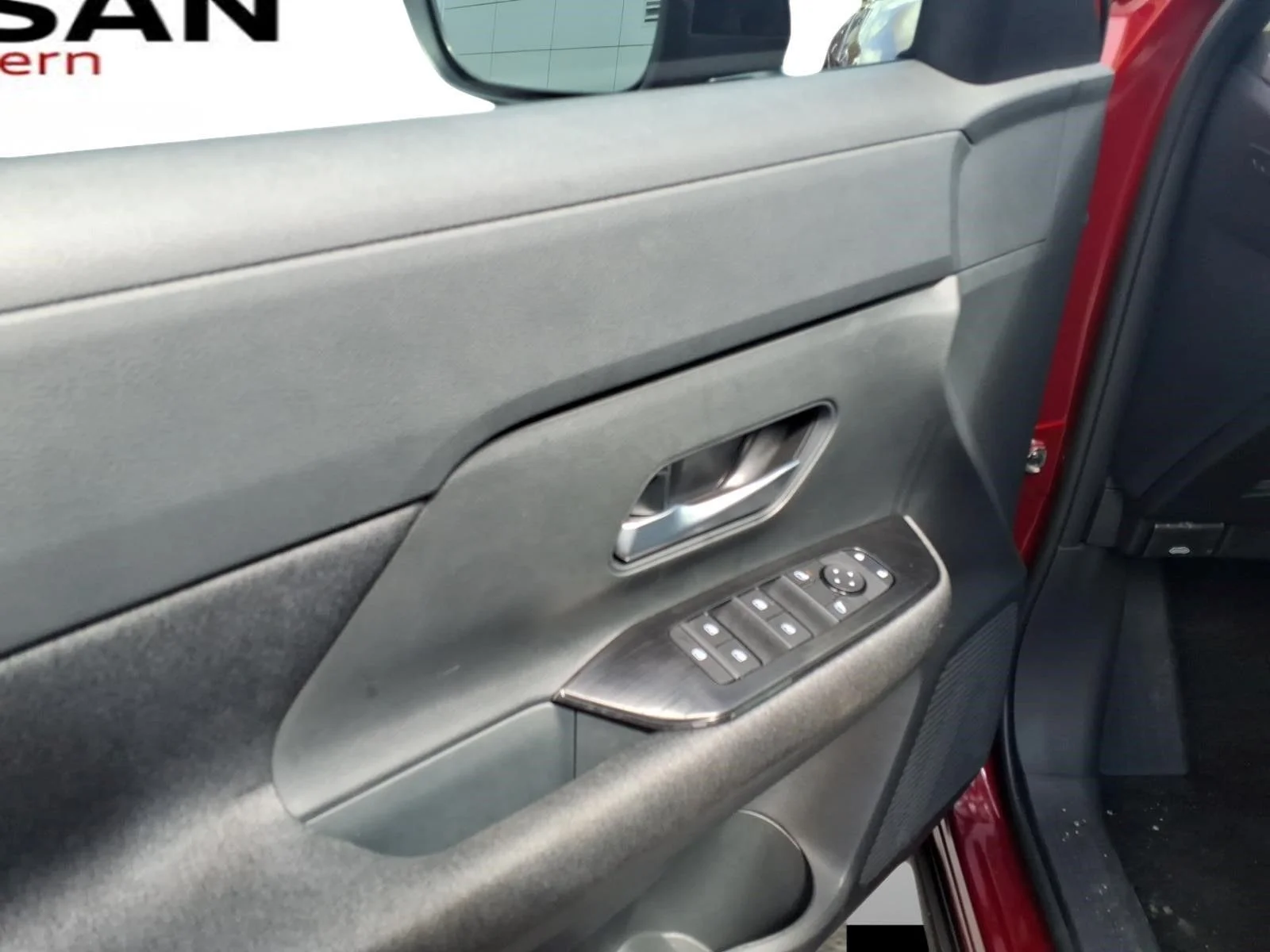 2026 Nissan KICKS SV - Photo 11