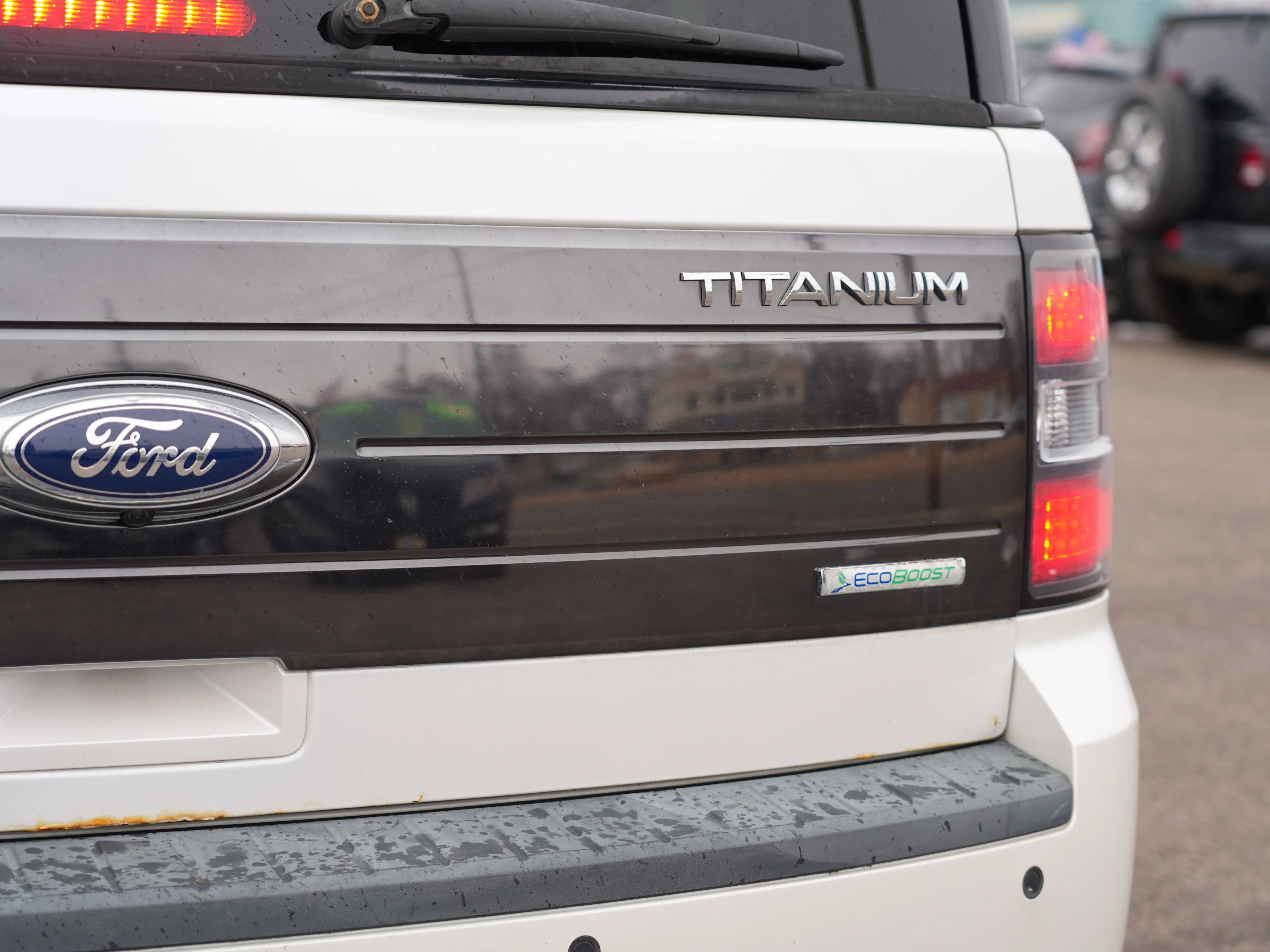 2011 Ford Flex Titanium - Photo 9