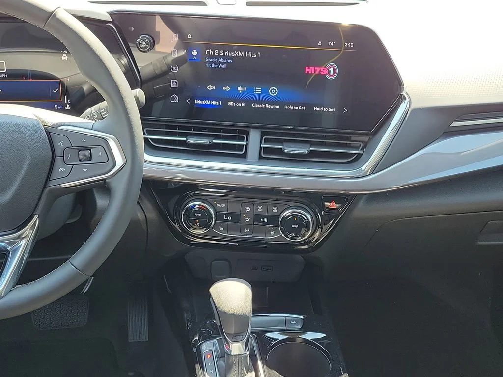 New 2026 Cacti Green Chevrolet ACTIV image 20