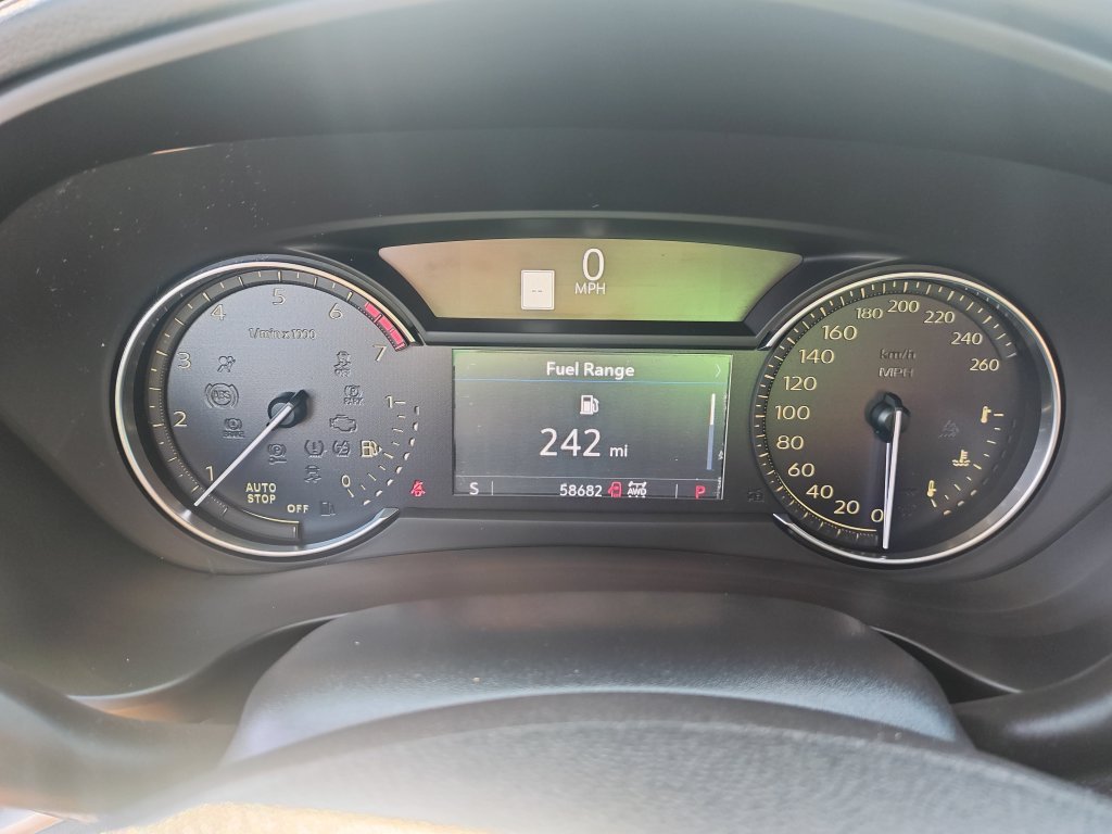 Used 2023 Black Cadillac Sport image 20