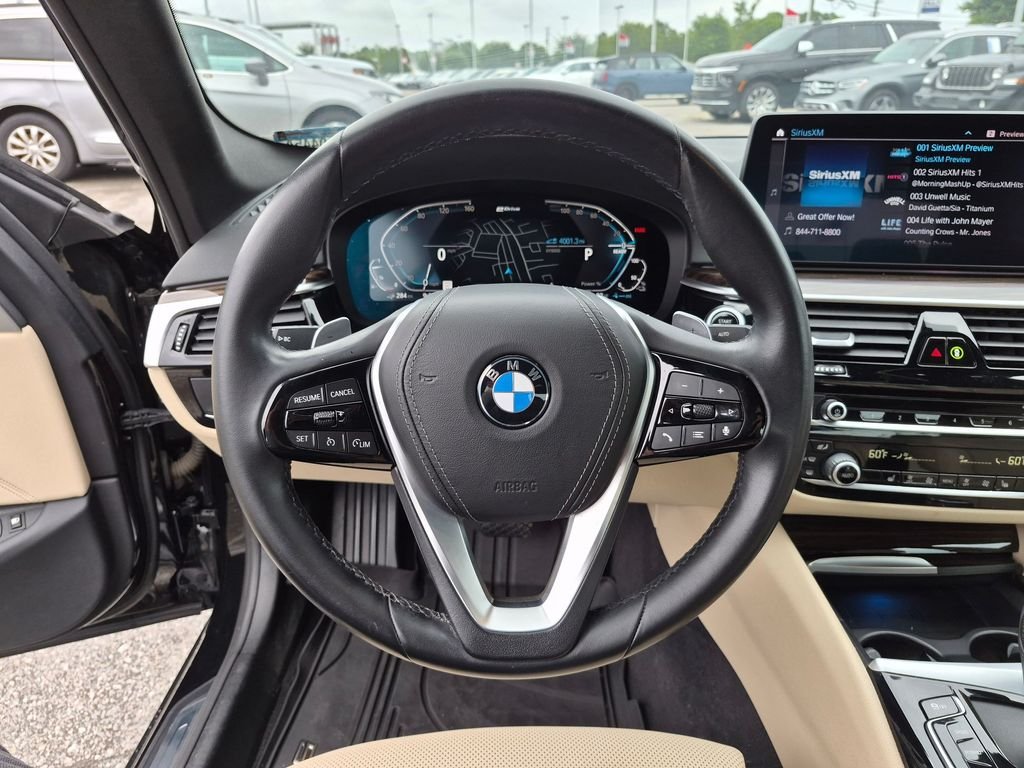 Used 2021 Black BMW 530e iPerformance image 11