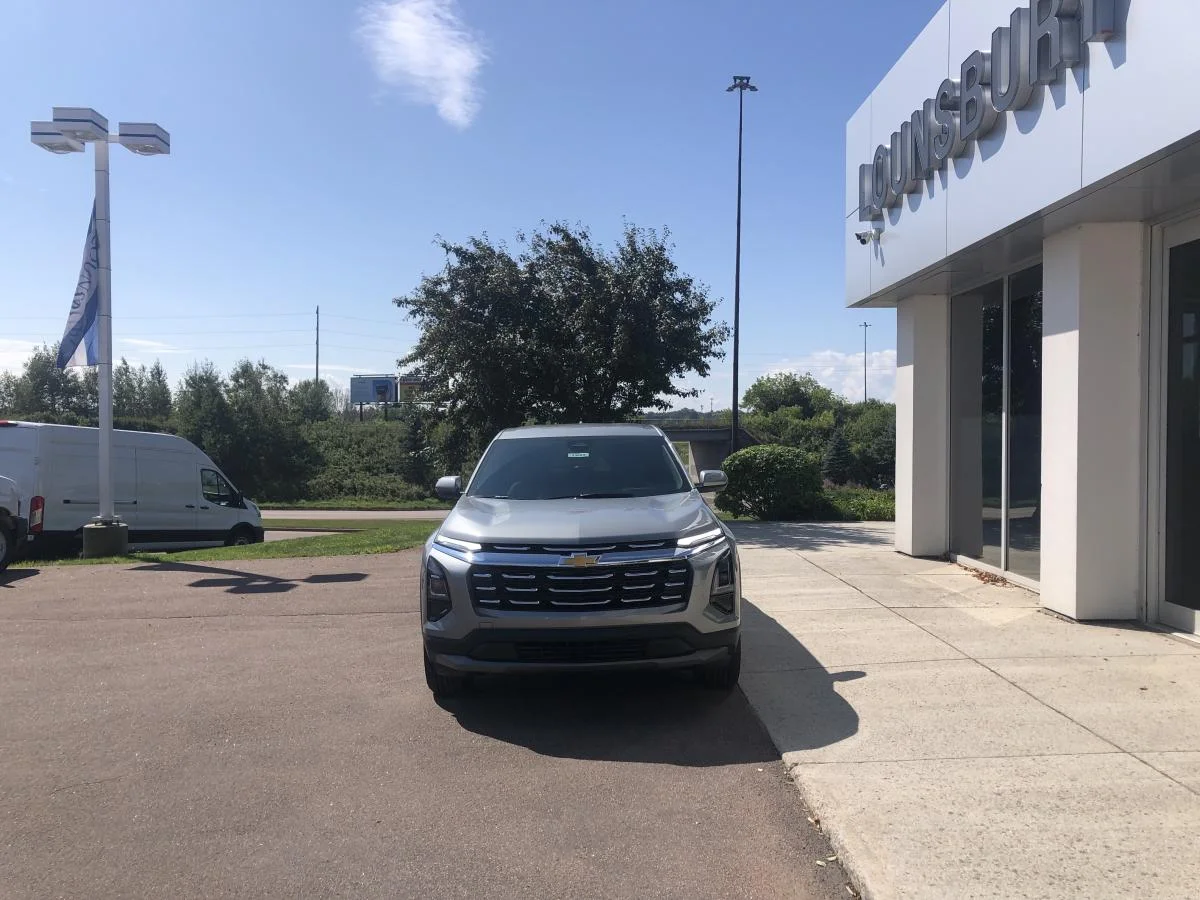 New 2027 Grey Chevrolet Awd 4dr Lt 2lt image 4