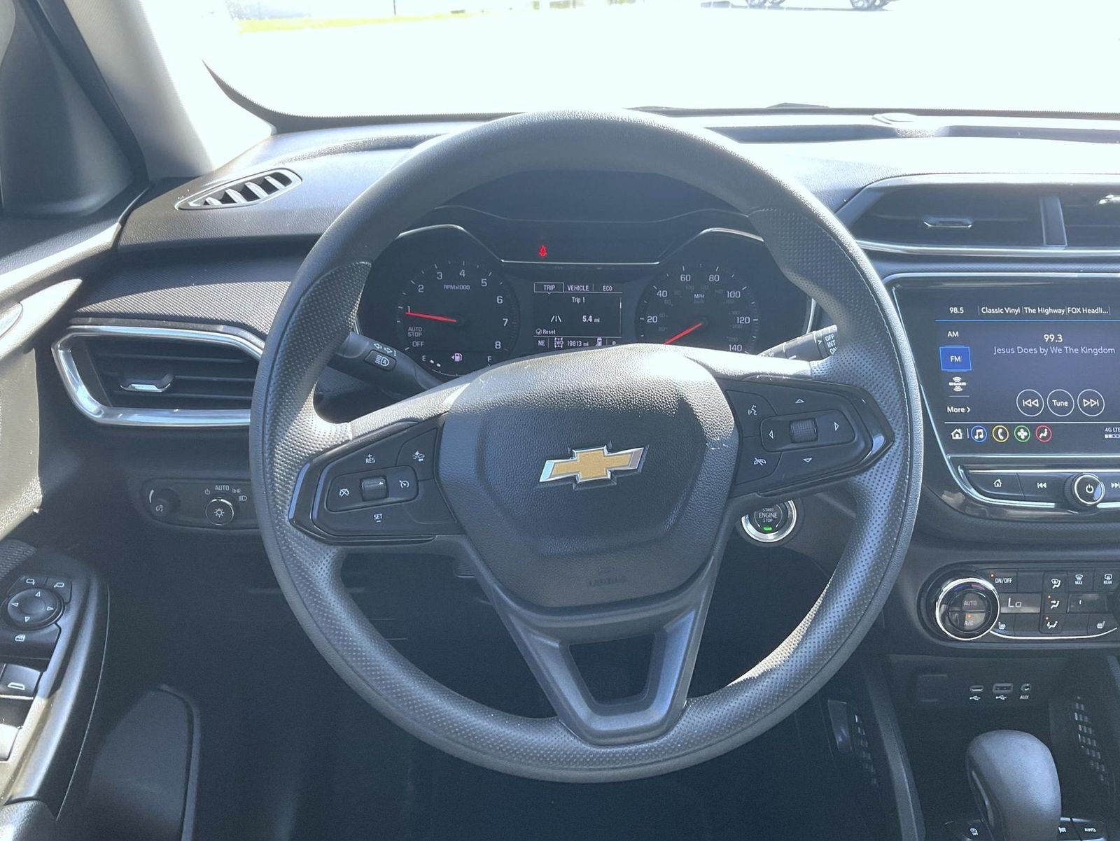 Used 2023 Gray Chevrolet LT image 13