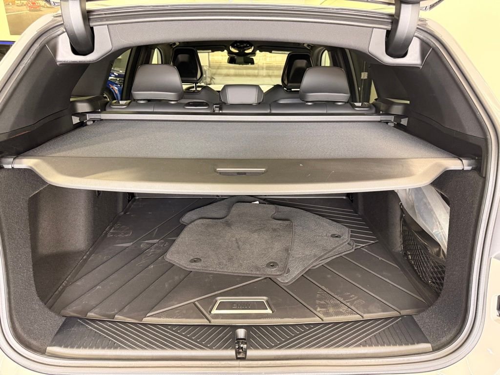 2025 BMW X3 30 - Photo 23