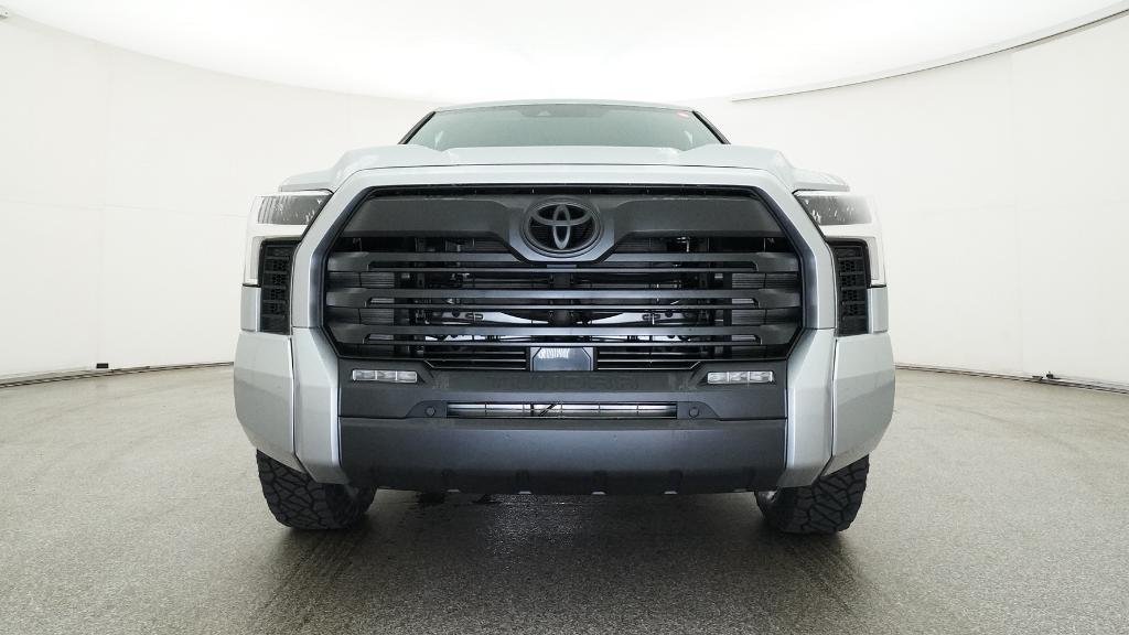 New 2026 Celestial Silver Metallic Toyota SR5 image 38