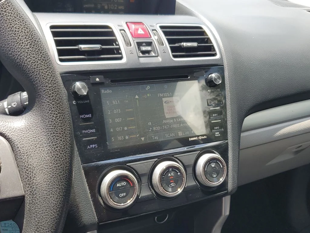 Used 2017 Gray Subaru 2.5i Premium image 27
