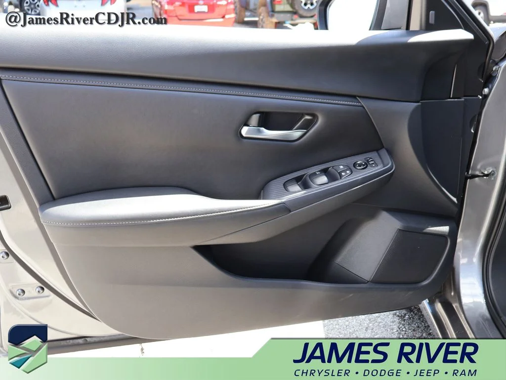 Used 2024 Gray Nissan SV image 20