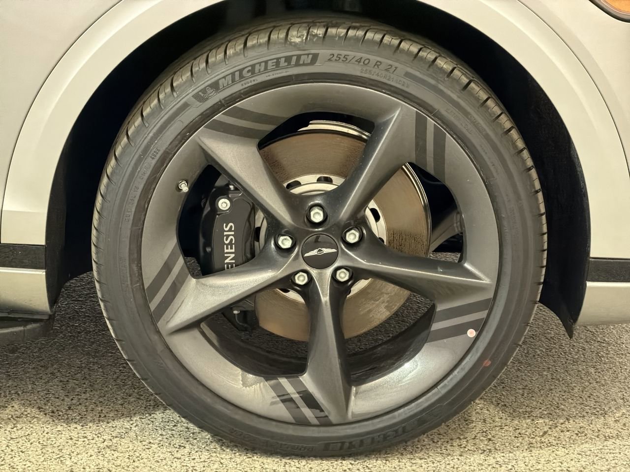 New 2026 Savile Silver Genesis 2.5T SPORT PRESTIGE image 10