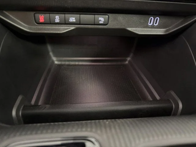 New 2026 White Jeep Laredo image 26