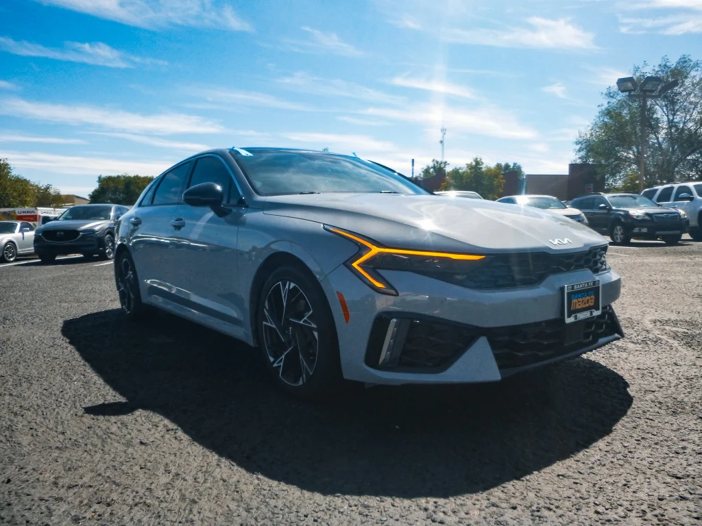 Used 2025 Wolf Gray Kia GT-Line image 3